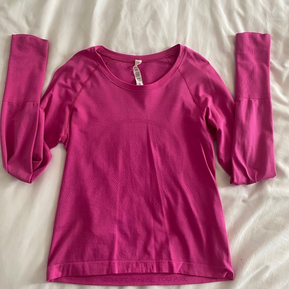 Swiftly Tech Long Sleeve 2.0 *Race Length - Picture 1 of 4